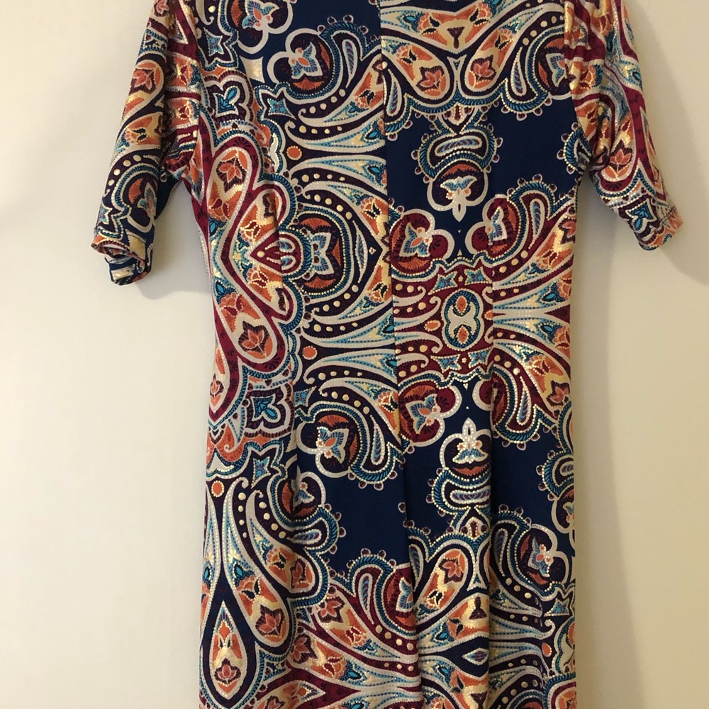 Dress - Picture 3 of 3